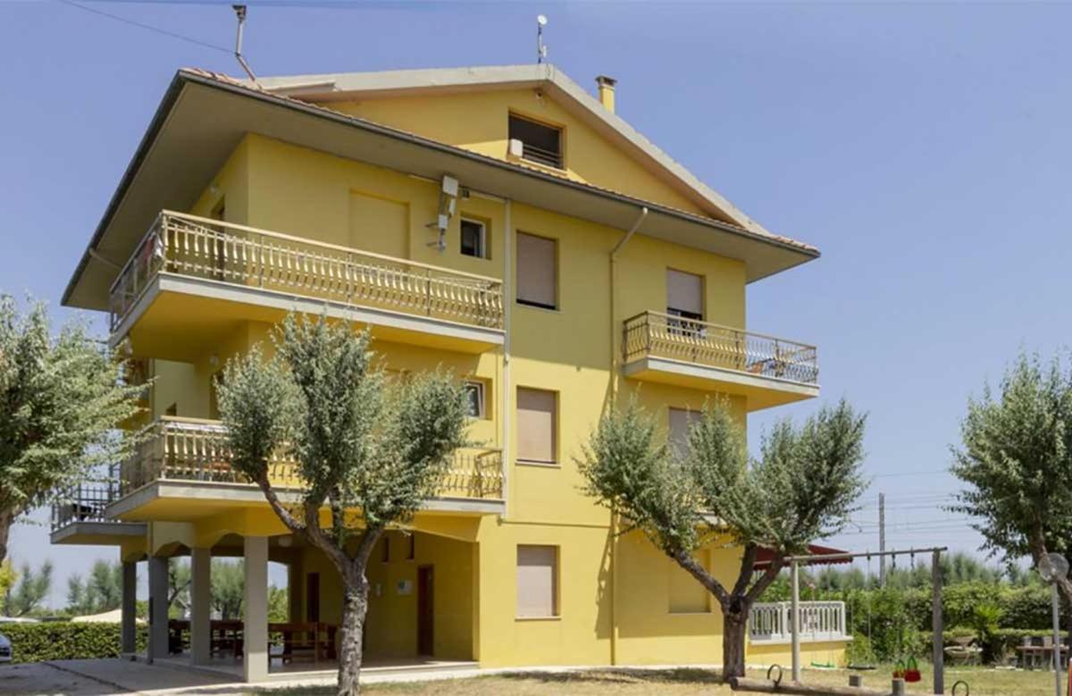 Campeggio Led Zeppelin Cupra Marittima